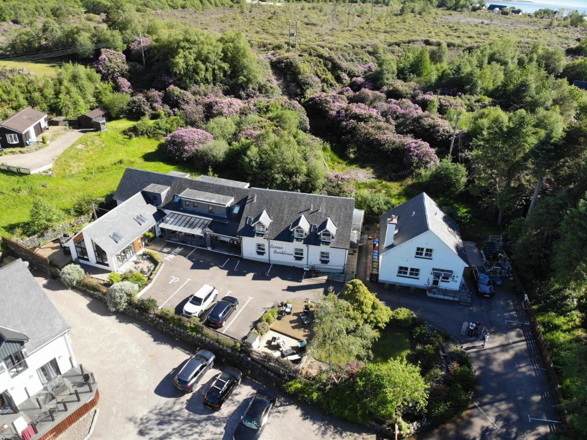 Corran Bunkhouse Hotel Bagian luar foto The Old School House, aerial view